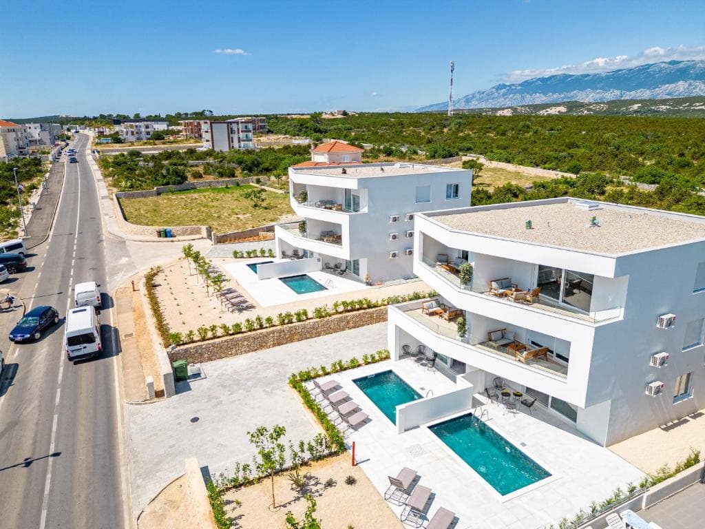 Tvillinger 4 Lejlighed i Novalja