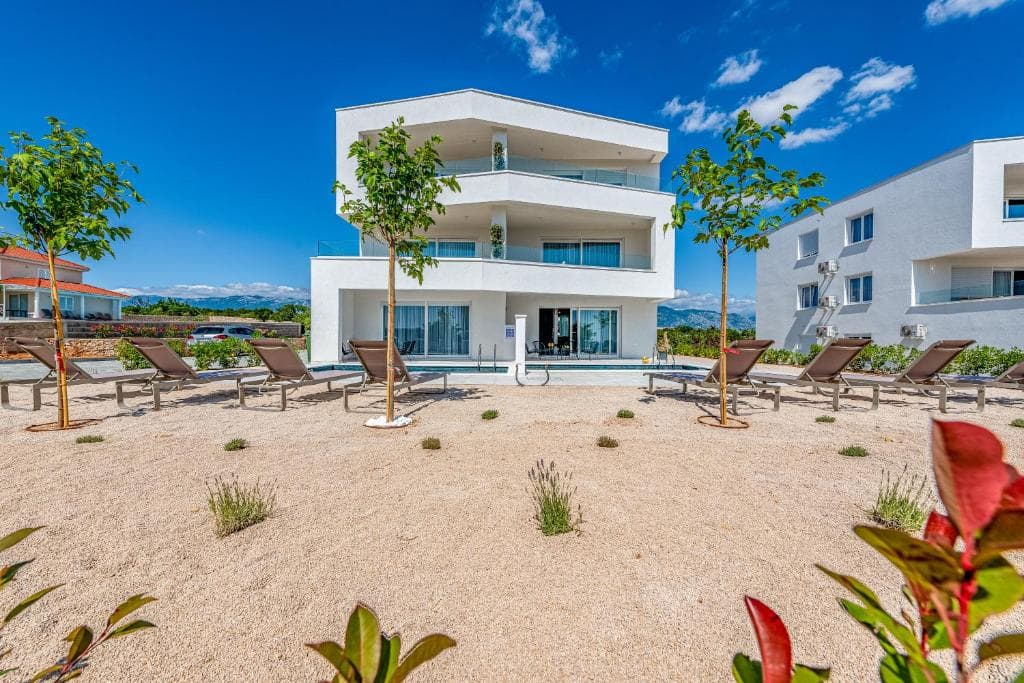 Twins 6 Lejlighed i Novalja