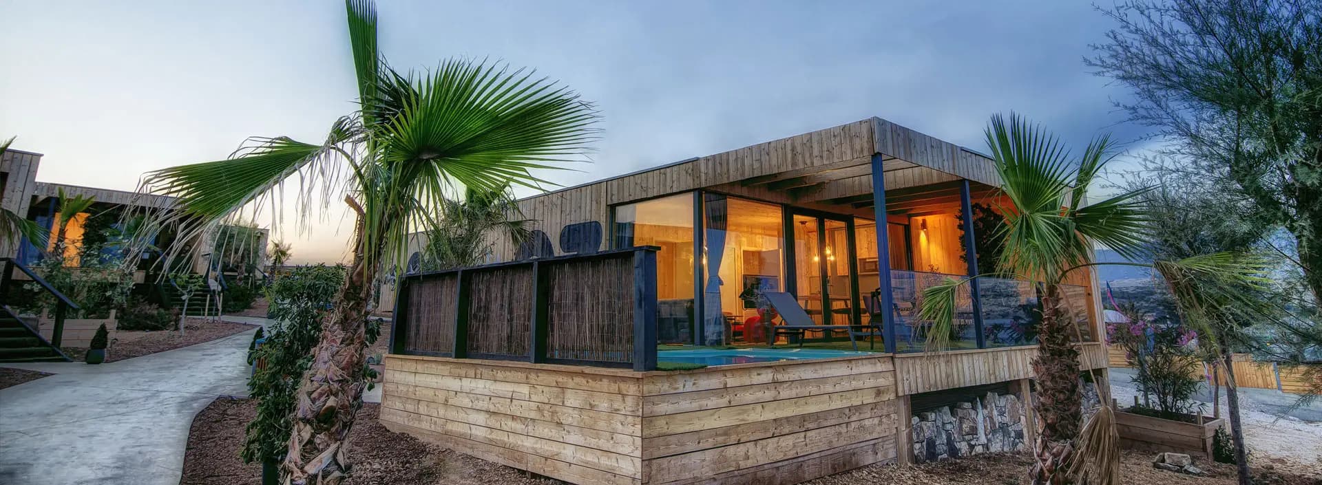 NOA Glamping Resort — villaer i Novalja, Zrce Beach